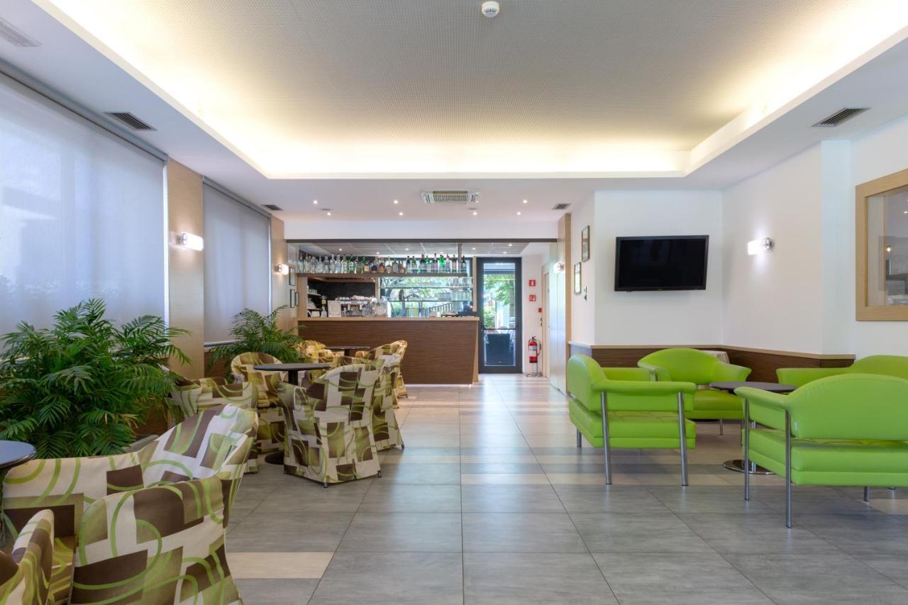 Campagnola Piano Terra Con Giardino Privato Appartement